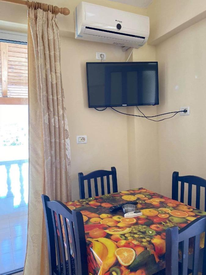 Villa Roku Ksamil Esterno foto