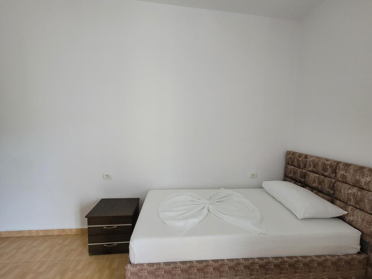 Villa Roku Ksamil Esterno foto