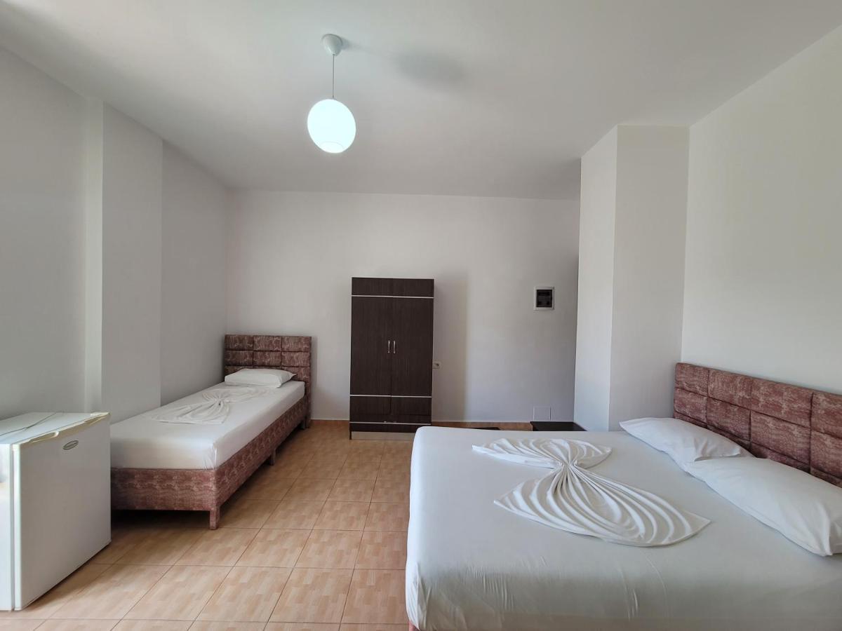 Villa Roku Ksamil Esterno foto