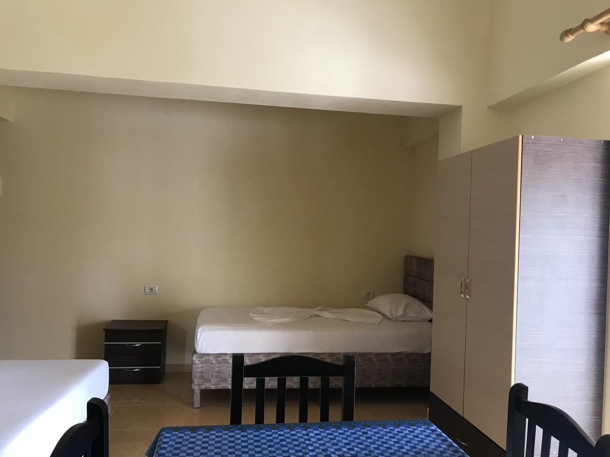 Villa Roku Ksamil Esterno foto