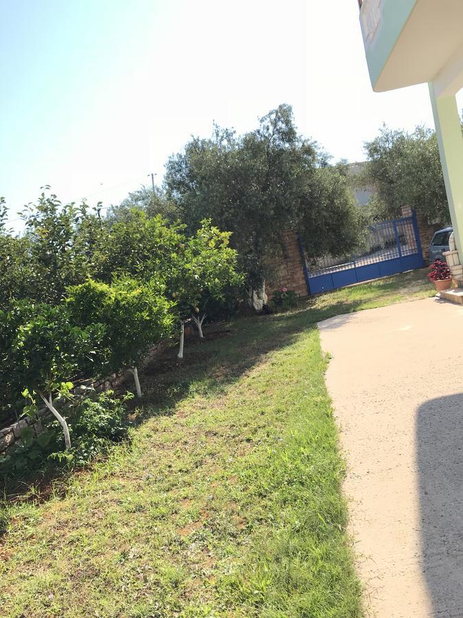 Villa Roku Ksamil Esterno foto