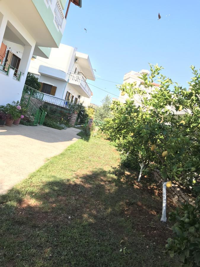 Villa Roku Ksamil Esterno foto