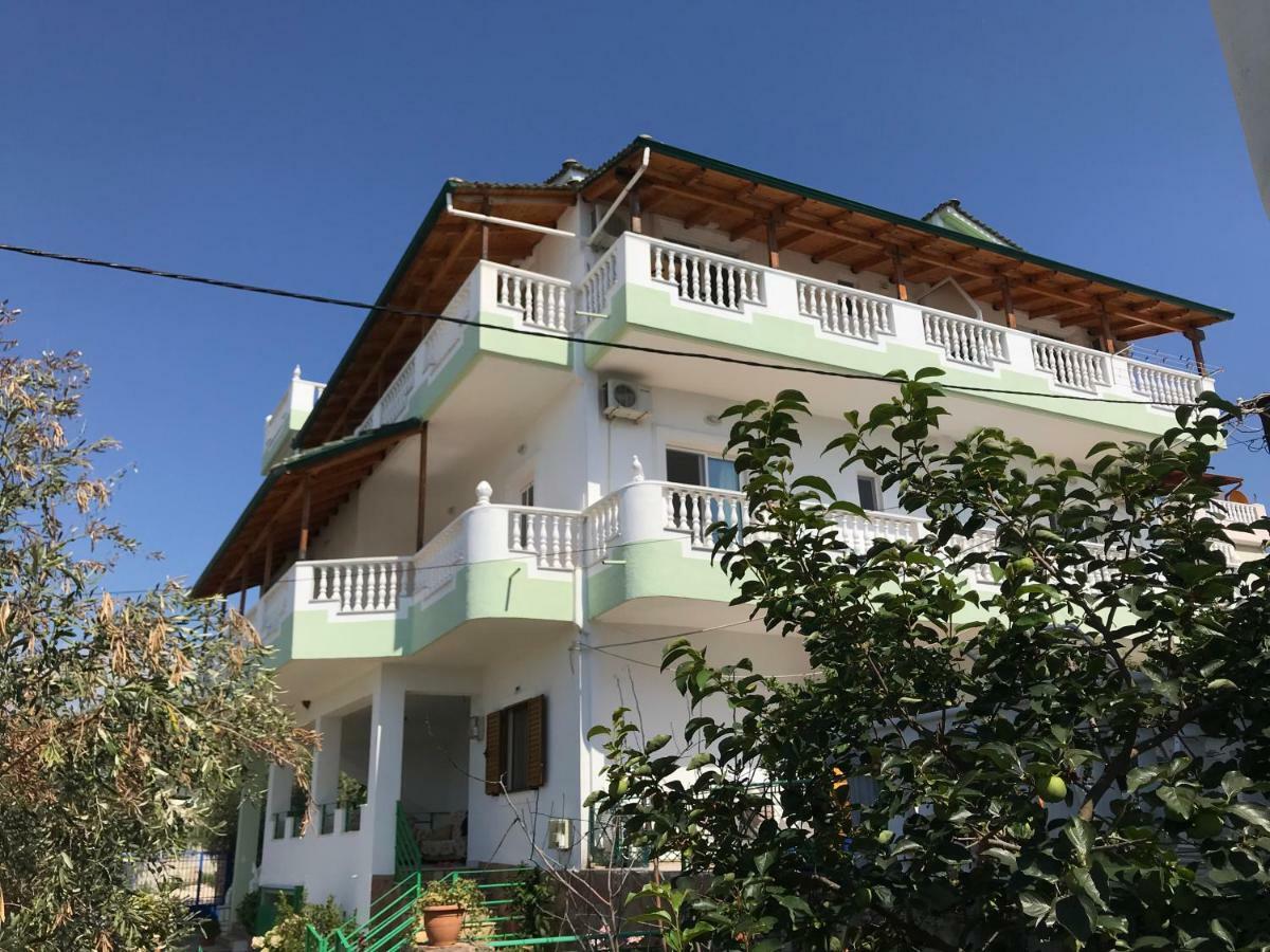Villa Roku Ksamil Esterno foto